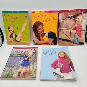 American Girl Truly Me Book Lot of 5 Books - Mia Saige Isabelle Nicki McKenna
